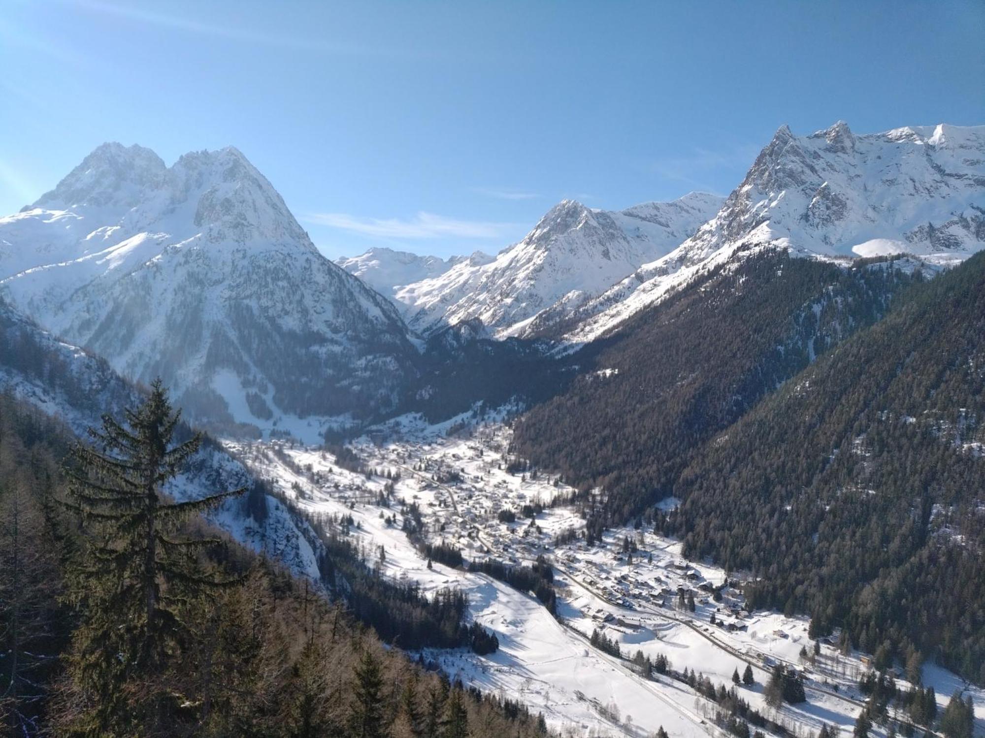 Chalet Walser A Vallorcine 13 Kms Chamonix France エクステリア 写真